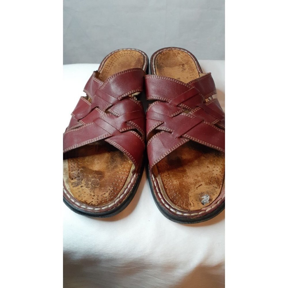 Sandals - Picture 5 of 5